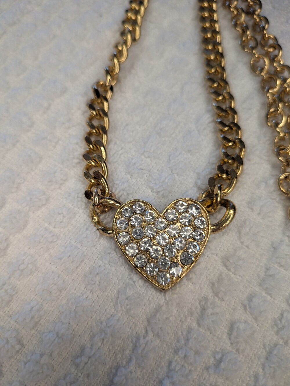 Gold Rhinestone Heart and skeleton Key Layered Necklace - Picture 7 of 11